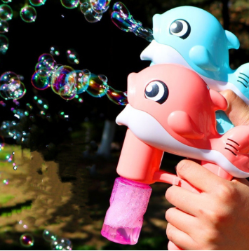 Fully Automatic Dolphin Bubble Gun for Children Free Gifts Bubble Water