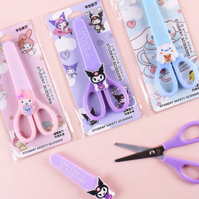 Sanrio Characters Scissors with Protective Cover Safety Scissors(RANDOM)