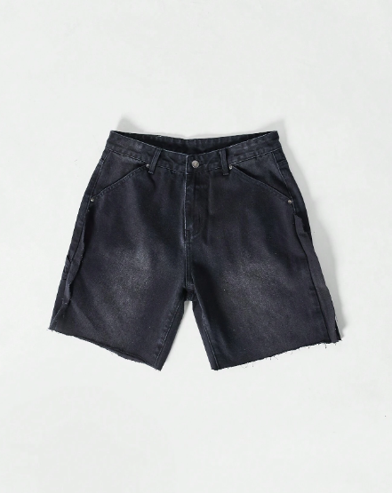 SUMWON Loose Fit Workwear Denim Short With Raw Edge