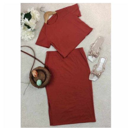 Maternity Knitted Top and Skirt with Slit MC18