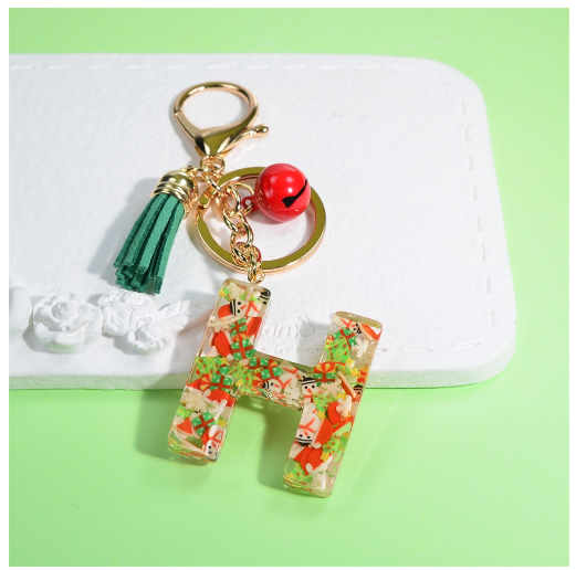 Fashion A-Z 26 Letters Keychains Christmas Tree Snowman Sequins Filling Resin Key Rings Women Bag Charms H