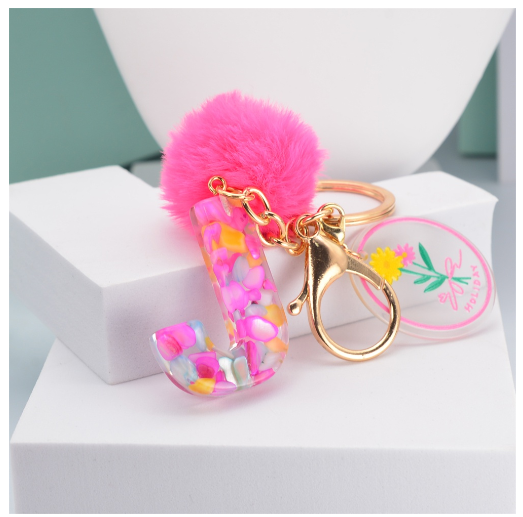 Fashion 26 Letter Keychain A-Z Initial Resin Keyring With Pink Pompom Flower Acrylic Tag Alphabet Key Chain Bag Pendant Gifts J