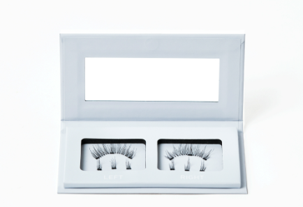 Luxx Magnetic Lashes in Poppy