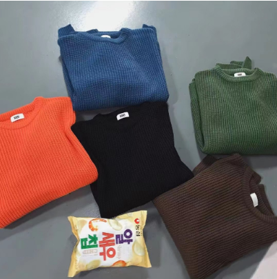 Trend Solid Color Sweater Mens Loose Korean Round Neck Knit Sweater
