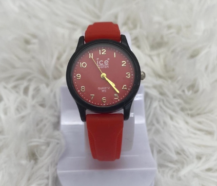 Rubber Strap Analog Watch Quartz Sports Ladies Women Unisex Watch Wrist Watches