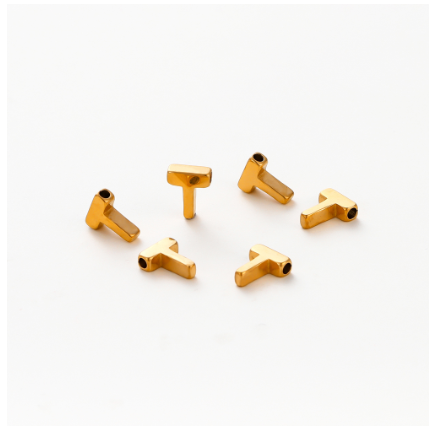 St.K unkka 316L Stainless Steel Initial Name Pendant Necklace Alphabet A-Z 26 Letter Fashion Necklace T