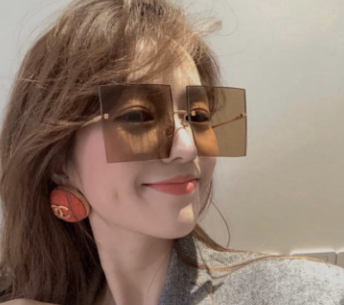 Luxury Oversized Rimless Square Sunglasses Women Trendy Fashion Ladies Retro Glasses Sexy Red Brown Tinted Color Lens