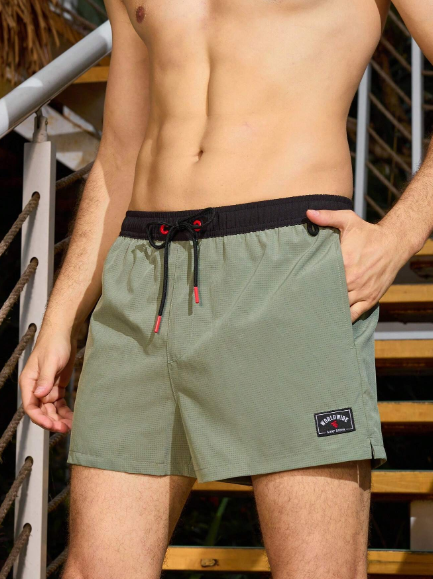 Men's Vacation Letter Printed Contrast Color Drawstring Waist Loose Beach Shorts