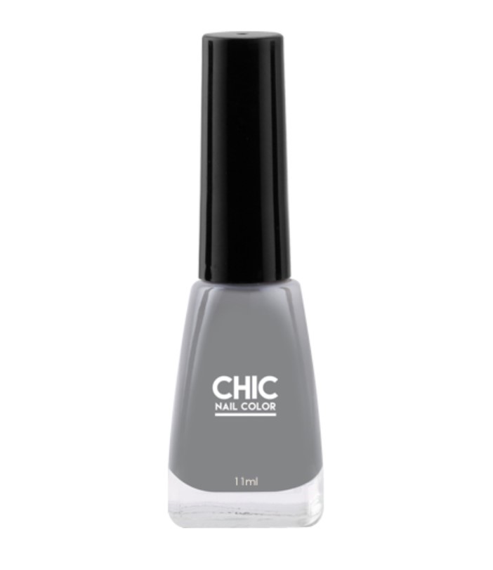 Chic Nail Color in Empress 11ml