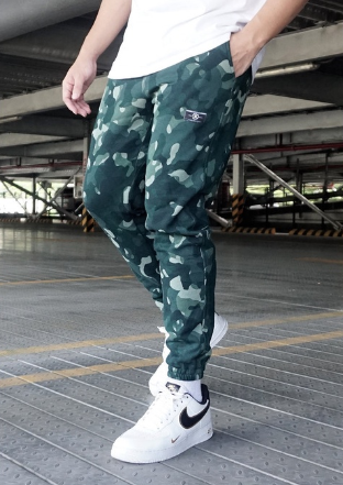 TMAC® Tropic Camo Sweatpants