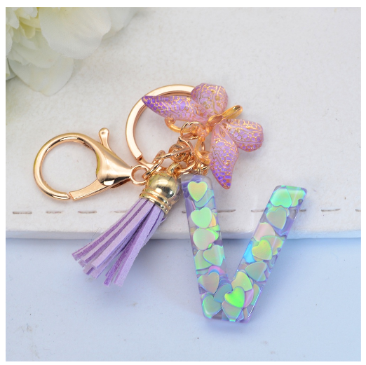 Sparkling 26 Letter Keychain With Butterfly Pendant Exquisite Heart Sequin Filled A-Z Initials Keyrings Bag Pendant Charms Gifts V