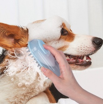 Pet Grooming Shampoo Dispenser Dog Cat Bath Brush Silicone Grooming Soothe Massage Brush Shower