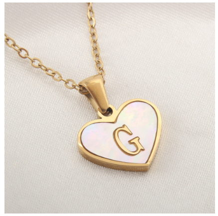 Stainless Steel 26 Letter Pendant Necklace Love Shell Card Necklace Necklace Fashion Gift for Men and Women G