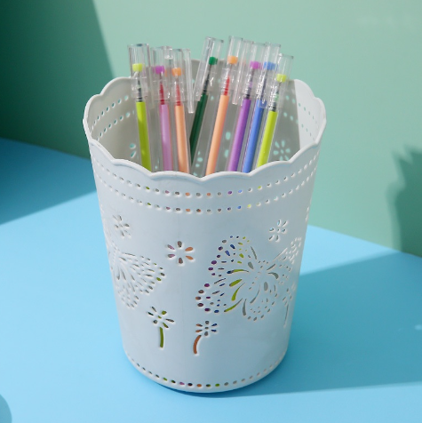 Mini Pen Container Trash Bin Garbage Can Butterfly Hollow Storage Desktop Organizer School Supplies