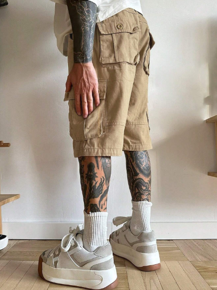 Manfinity EMRG Men's Solid Color Cargo Shorts