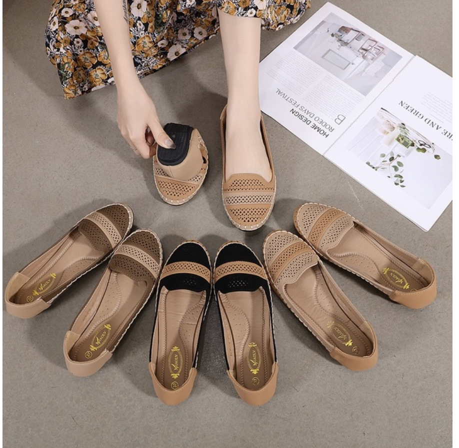 Korean Sandal Flat Shoes For Women Good Quality  Add 1 size