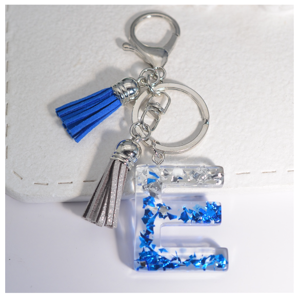 Exquisite 26 Initials A to Z Sea Glacier Resin Keychain Sequin Filling Keyring Blue Gray Tassel Pendant Handbag Accessories Gift E