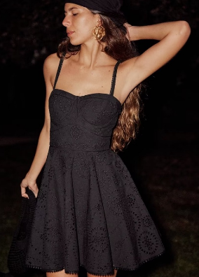 Temperament Sexy Hollow Out Embroidery with Suspended Dress