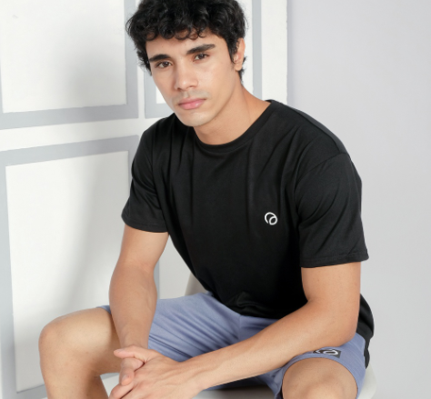 Mens 100% Cotton Plain T-shirt Black White T-shirt For men Basic Casual Wear Tees Emboss