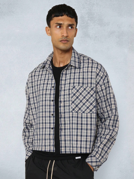 SUMWON Crop Fit Revere Collar Checked Shirt