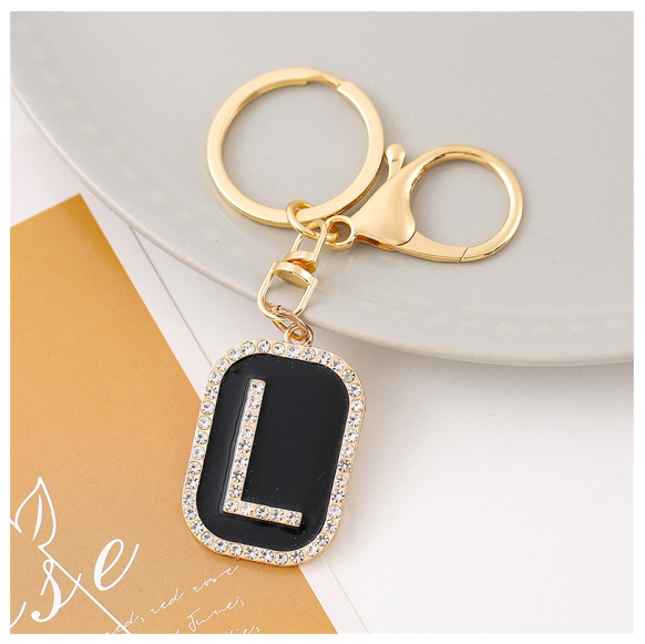 Exquisite Rhinestone 26 Letter Keychain Simple Black Enamel Initials Keyrings For Women Bag Pendant Ornament Car Keyholder Gifts L