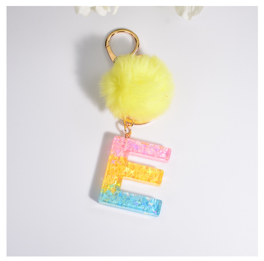 Fashion A-Z 26 Letters Iridescent Keychains Star Sequins Filling Resin Keyrings Women Bag Ornaments Exquisite Key Holder Charms E