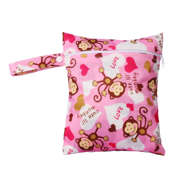 25x20cm Printed Pocket Wet Bag Waterproof Reusable Nappy Bags PUL Travel Baby Nappy Mini Size Wet Dry Bags Wetbags d13