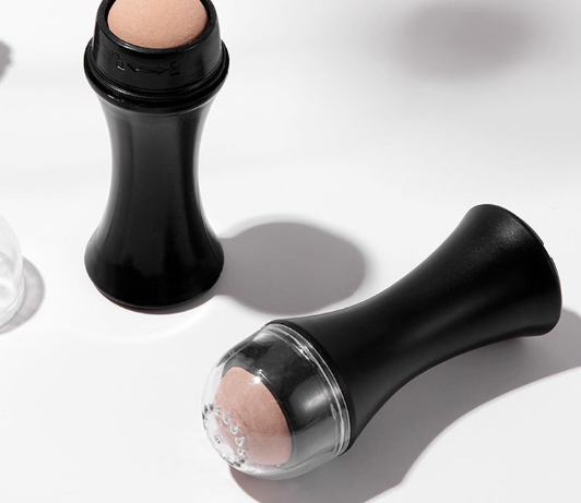 SEVICH Face Oil Absorbing Roller Volcanic Stone Oil Removing Scrollable Ball Beauty Tools