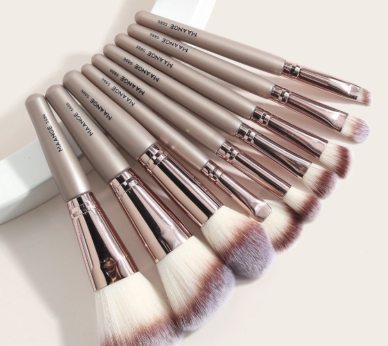 Maange Makeup Brush Set Soft Hair Fluffy Blush Powder Concealer Eyeshadow Blending Large Brush Beauty Tools For Ladies  9 Pcs Set Champagne