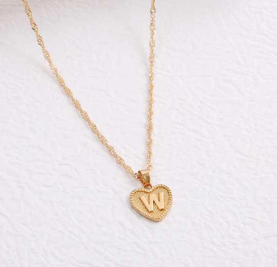 26 Letter Necklace for Women Fashion Initial A-Z Heart Love Necklace Pendant Wedding Accessories Gift W
