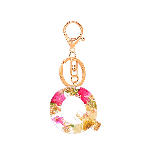 A-Z 26 Letter Pendant Keychains Resin Dried Flower Alphabet Keyring Charm Women Cute Bag Ornamant Accessories Gifts Q