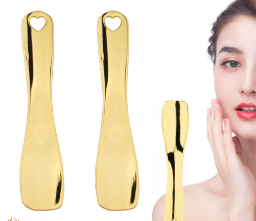 1Pcs Cosmetic Spoons Mini Curved Scoop Cosmetic Spatula Silver Metal Zinc Eye Cream Stick Face Body Makeup Tools Makeup Mask