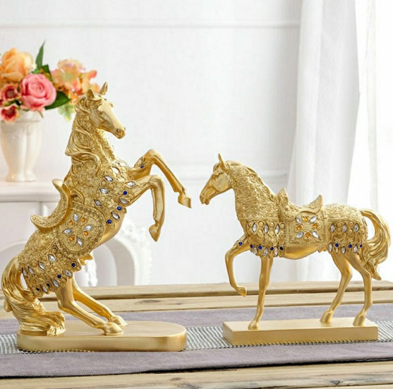 Home Decor Display Horse Sculpture Figurines Resin Crafts Decoration For Living Room Wine Cabinet Fu
