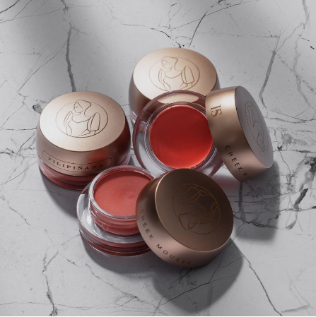 FS Features & Shades Cheek Mousse (Blush on, Highly Pigmented Cream to Powder Finish)