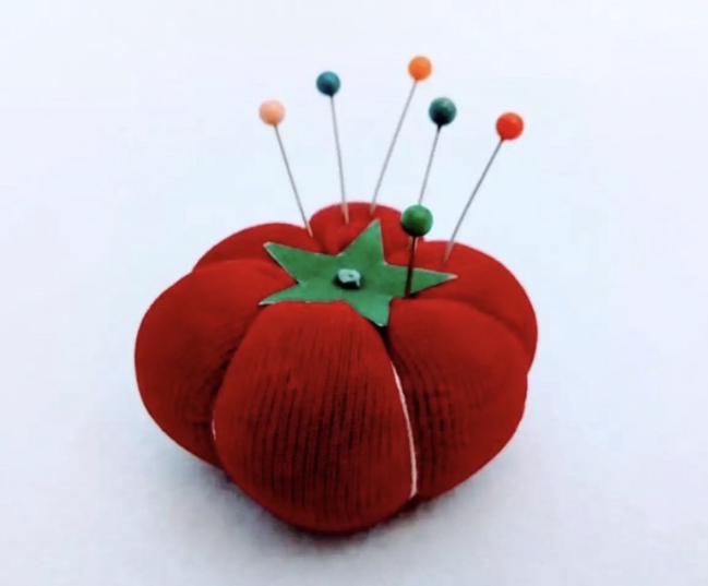 Tomato Pin Cushion Per Piece