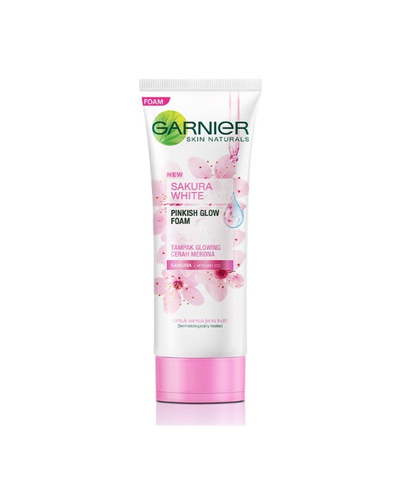 Garnier Sakura Glow Cleansing Foam For Clean and Glass Skin  100ML