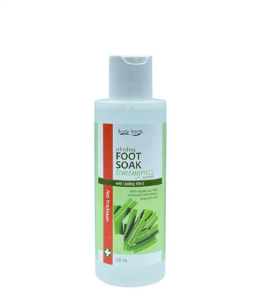 BODY TREATS Refreshing Foot Soak Lemon Grass 250ML