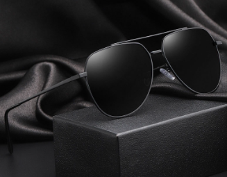 CHARMRAY Polarized Sunglasses for Women and Men Unisex Driving Fishing Shades