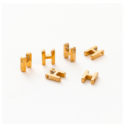 St.K unkka 316L Stainless Steel Initial Name Pendant Necklace Alphabet A-Z 26 Letter Fashion Necklace H