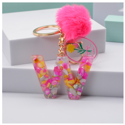 Fashion 26 Letter Keychain A-Z Initial Resin Keyring With Pink Pompom Flower Acrylic Tag Alphabet Key Chain Bag Pendant Gifts W