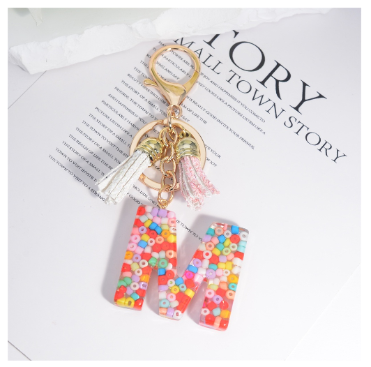 Colorful Beades Filled A-Z 26 Letter Keychains For Women Fashion Initials Keyring With Tassel Bag Pendant Accessories Souvenir M