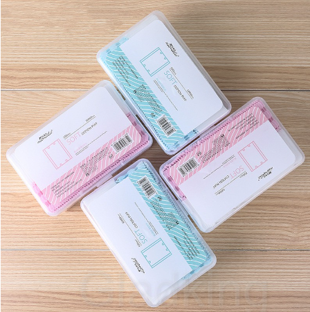 Gladking Duo Color Facial Cotton Pads 550 Pcs