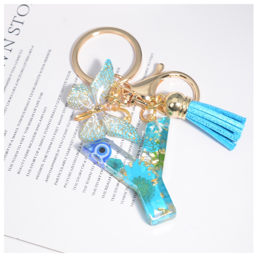 Exquisite Dried Flower Filled 26 Letter Keychain With Butterfly Pendant Fashion A-Z Name Initials Keyrings Car Key Holder Gifts Y