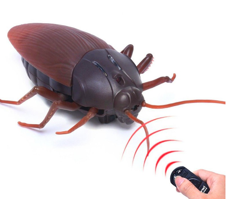 Remote Control Fake Cockroach RC Toy Prank Insects Joke Scary Trick Toys