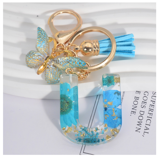 Sweet Blue Daisy A-Z Letter Keychains Fashion Butterfly 26 Resin Keyrings With Tassel Car Key Holder Accessories Pendant Gifts U