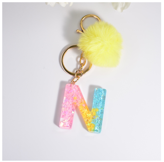 Fashion A-Z 26 Letters Iridescent Keychains Star Sequins Filling Resin Keyrings Women Bag Ornaments Exquisite Key Holder Charms N
