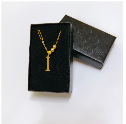 YH 26Letter Alphabet pendant fashion lnitialt Letter necklace for Women I