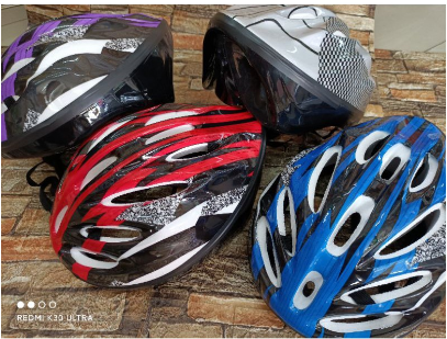 Bike Cycling Helmet Adjustable Mountain Bicycle Riding Helmets for Men And Women Adult Sport Safety