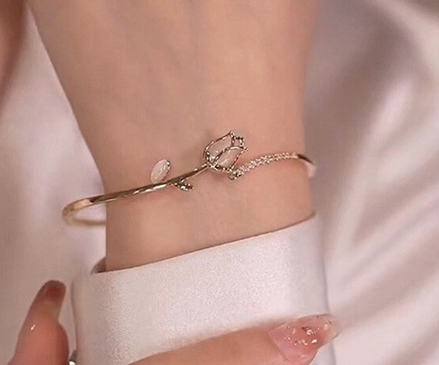 18k Gold Plated Tulip Pendant Bangle Opal Bracelet Couture Jewelry Accessories