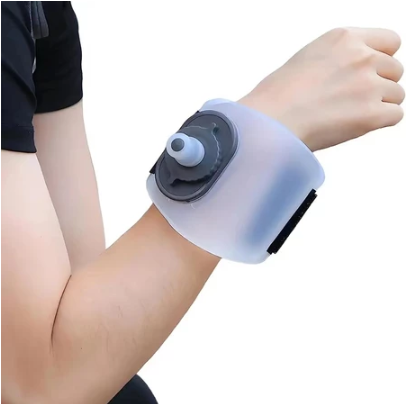 Mini running wrist soft water bottle outdoor sports running hydration